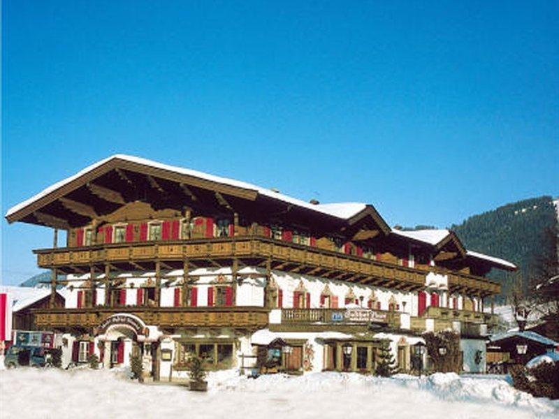 Kaiserhotel Neuwirt Oberndorf in Tirol Ngoại thất bức ảnh