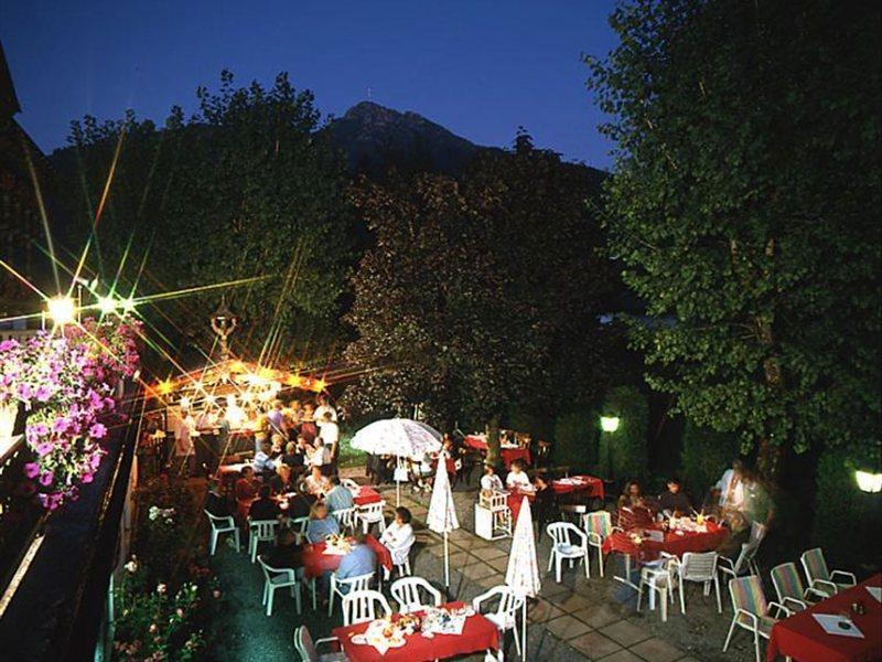 Kaiserhotel Neuwirt Oberndorf in Tirol Ngoại thất bức ảnh