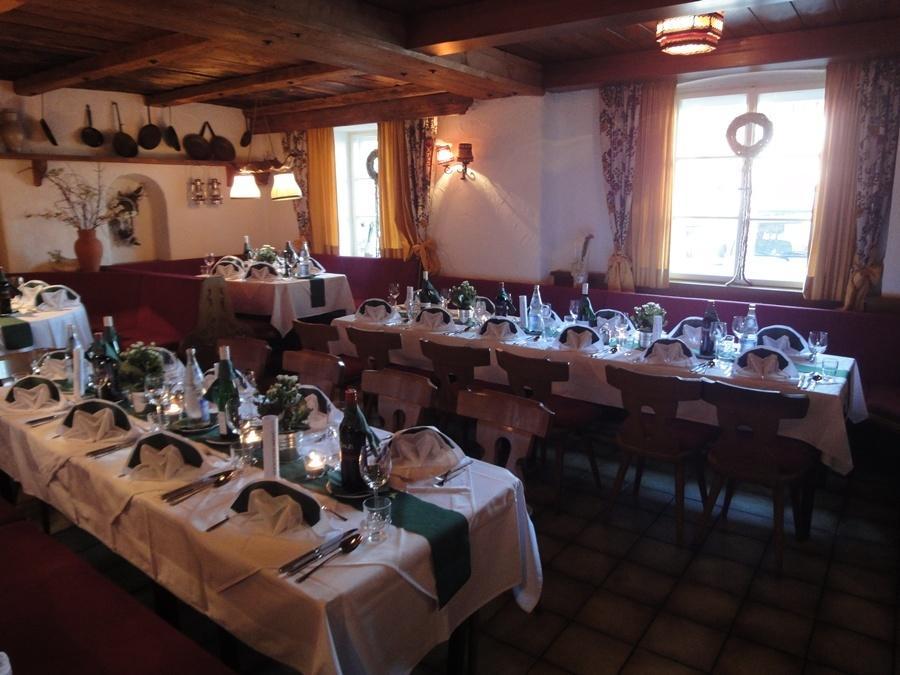 Kaiserhotel Neuwirt Oberndorf in Tirol Ngoại thất bức ảnh